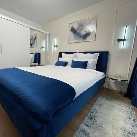 Florilor Ii Apartment *